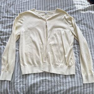 Uniqlo Women's Light Yellow Cardigan Sweater